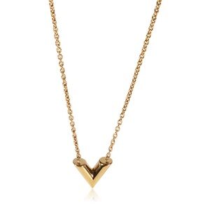 Louis Vuitton Essential V Necklace 2019